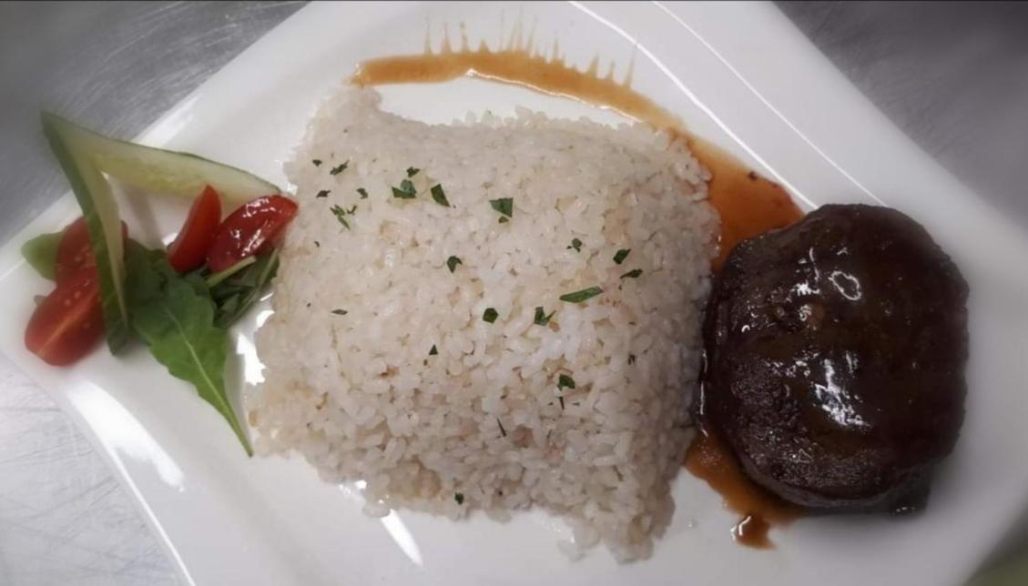 Jolan Pension & Restaurant Cicov ภายนอก รูปภาพ